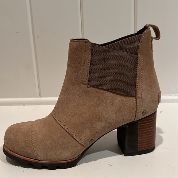 Womens Sorel causal boots - Picture 8 of 10